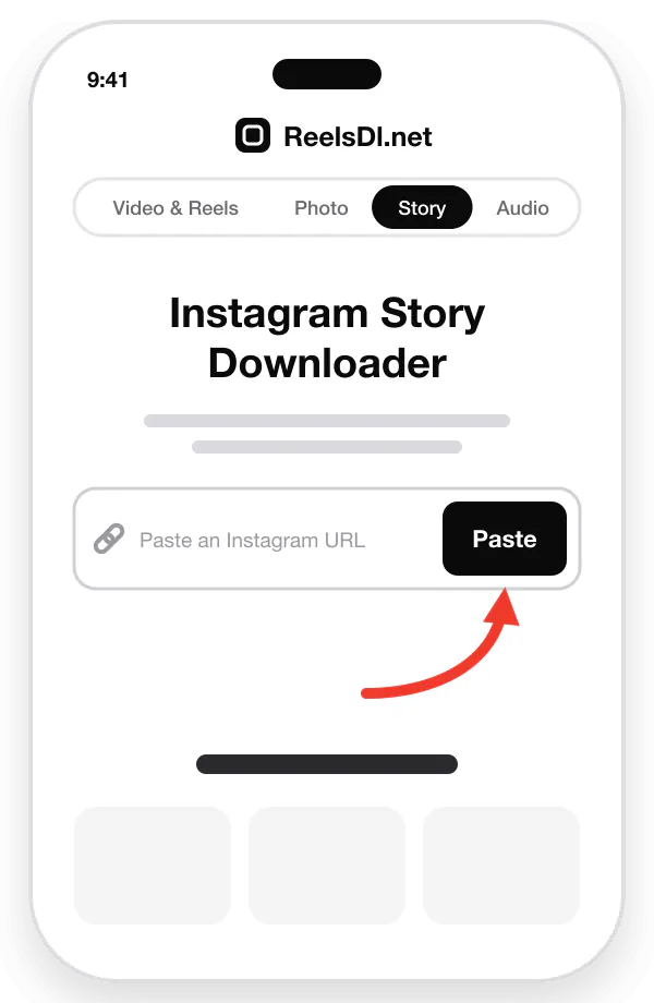 Step 2: paste the copied link into the ReelsDl.net Instagram Story Downloader and tap Paste